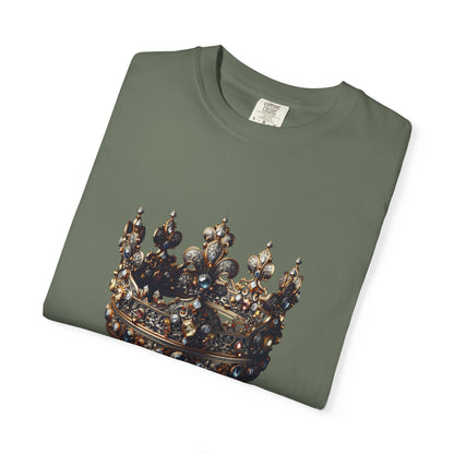 Crowned Glory T-Shirt - Born to Reign Tee, Unisex Crown Graphic Shirt for Kings & Queens, Gift for Birthdays, Occasions & Celebrations
