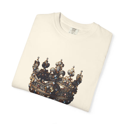 Crowned Glory T-Shirt - Born to Reign Tee, Unisex Crown Graphic Shirt for Kings & Queens, Gift for Birthdays, Occasions & Celebrations