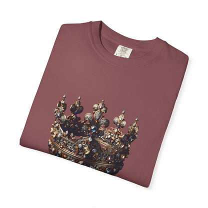Crowned Glory T-Shirt - Born to Reign Tee, Unisex Crown Graphic Shirt for Kings & Queens, Gift for Birthdays, Occasions & Celebrations